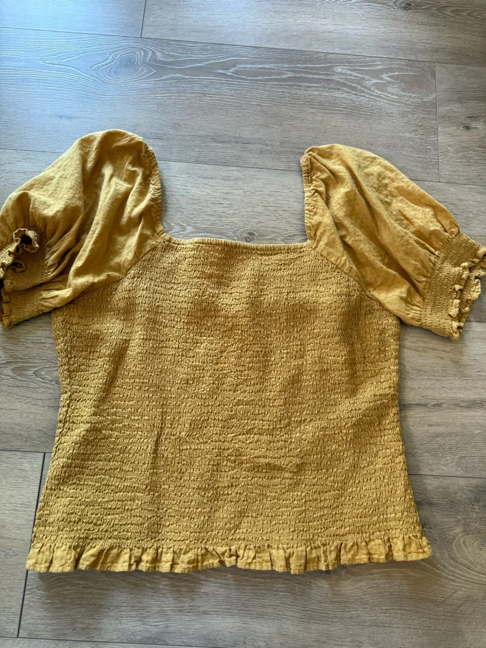 Madewell Lucie Square-Neck Puff Sleeve Top in Mustard Yellow